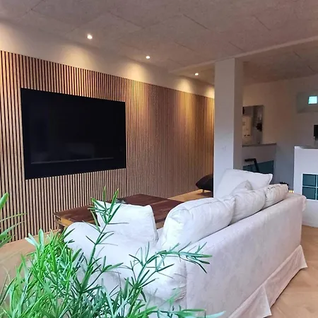 Unique And Luxurious Apartment In Aalborg City Apartamento