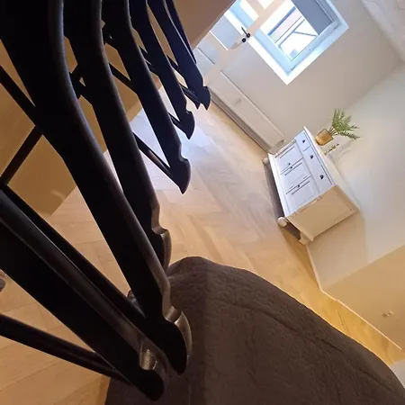 Unique And Luxurious In Appartement