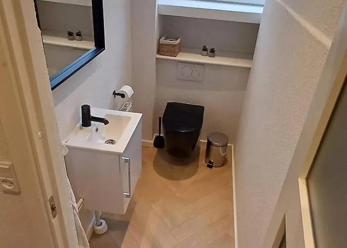 Luxurious In City, Free Parking Apartament