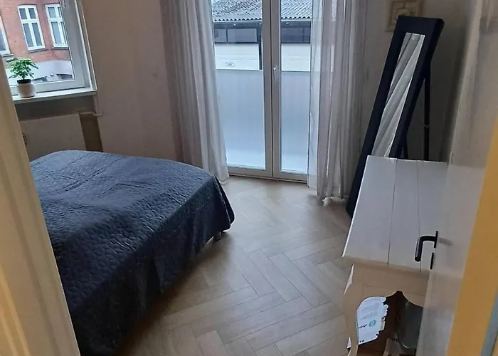 Luxurious In City, Free Parking * Aalborg